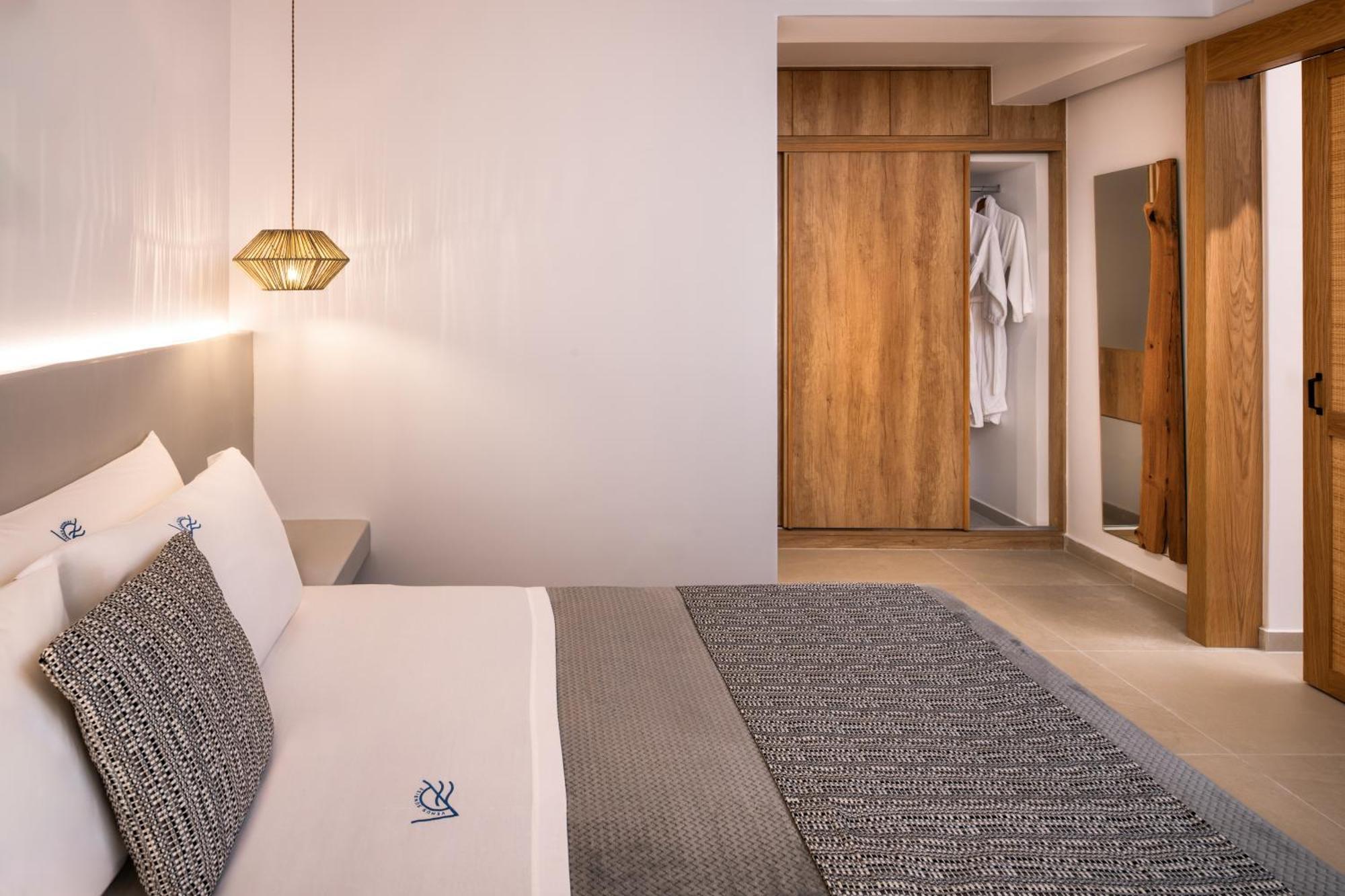 Venus Sunrise Suites & Villas Vourvoúlos Esterno foto